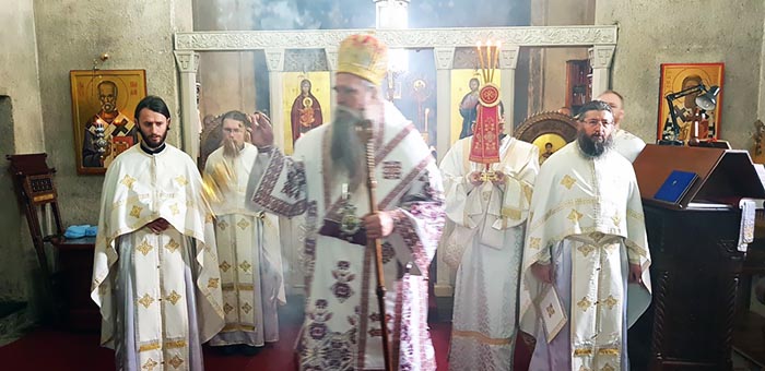 Празник Света три јерарха прослављен у манастиру Ђурђеви Ступови