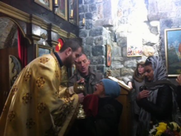 Литургија у цкрви Светих Апостола Петра и Павла у Бијелом Пољу