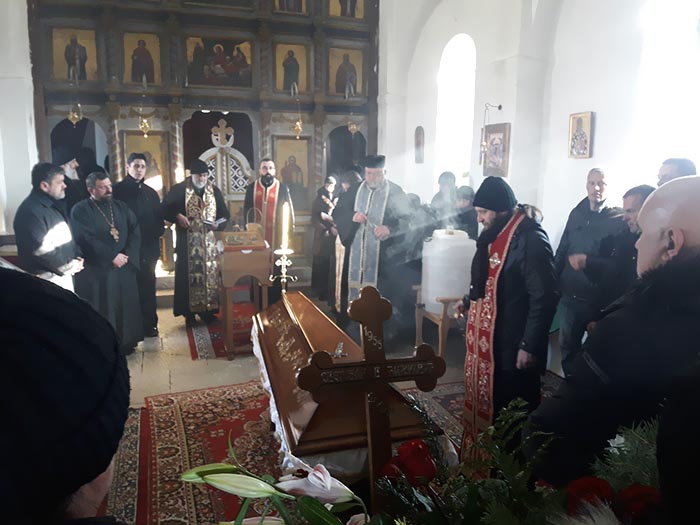 Сахрањен професор Светозар Ћираковић