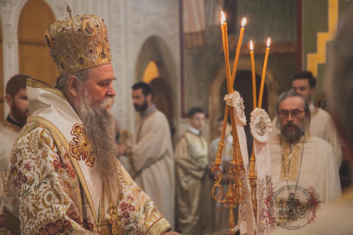 Владика Јоаникије у подгоричком Храму Христовог васкрсења