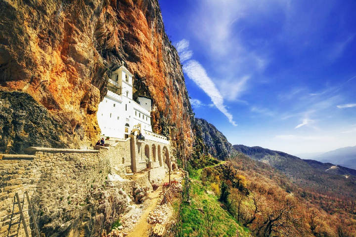 Епископи СПЦ са јурисдикцијом у Црној Гори: Треба сачувати побједу и испоштовати народну вољу