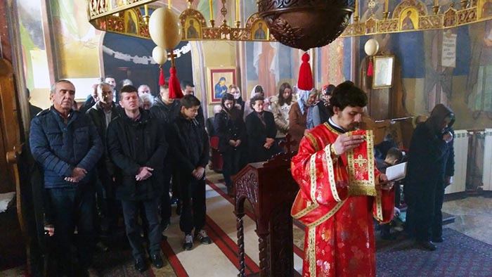 Епископ Јоаникије на Крстопоклону недjељу служио Литургију у манастиру Косијерево