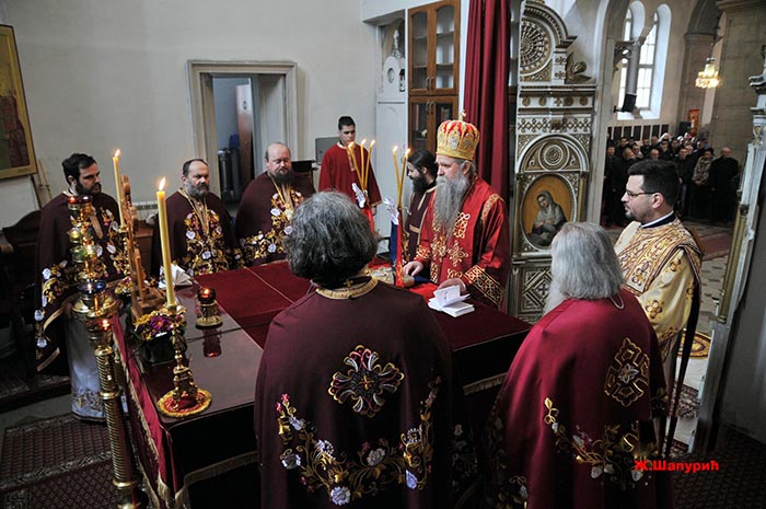 Литургијско сабрање и помен Владици хаџи Сави Косановићу