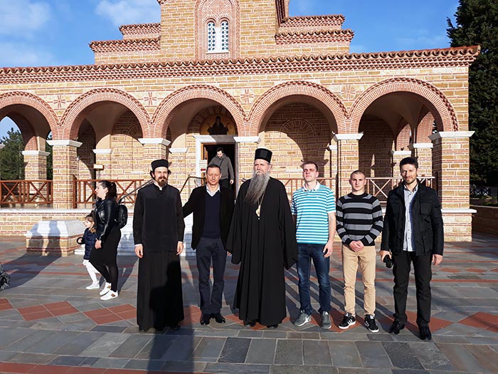 Епископ Јоаникије богослужио у манастиру Хиландару
