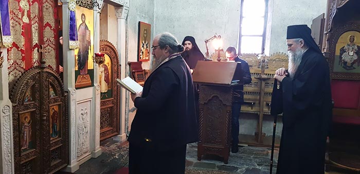 Епископ Јоаникије служио Канон Светог Андреја Критског