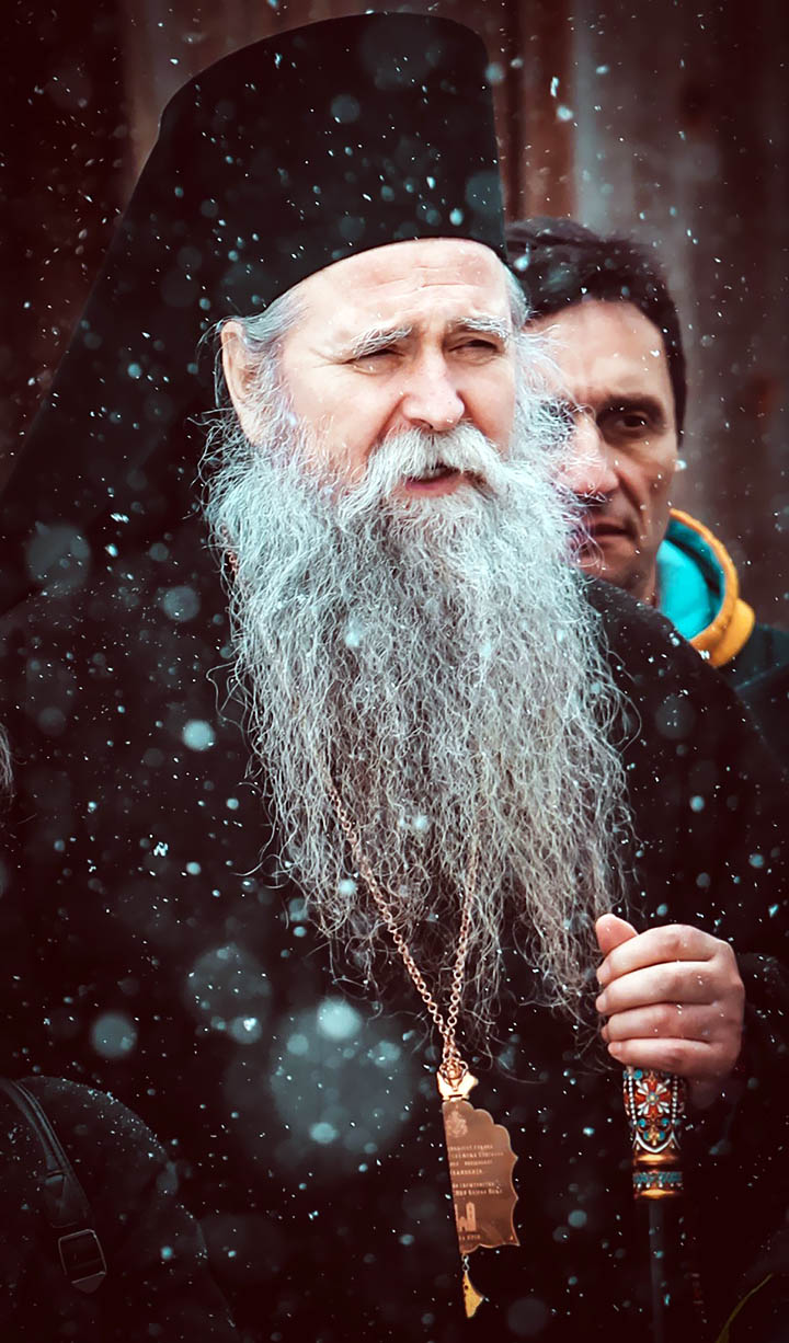 Владика Јоаникије на Теодорову суботу богослужио у манастиру Добриловина