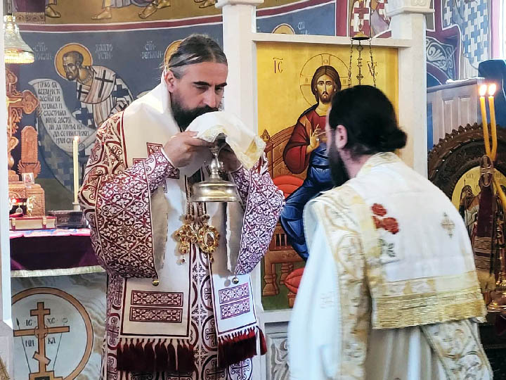 У другу недјељу Великог поста Епископ Методије богослужио у манастиру Мајсторовина
