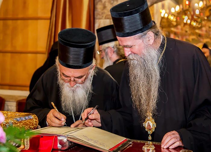 Последњи у Христу цјелив Епископу ваљевском Милутину