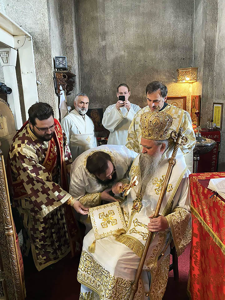 Рукоположење у манастиру Ђурђеви Ступови