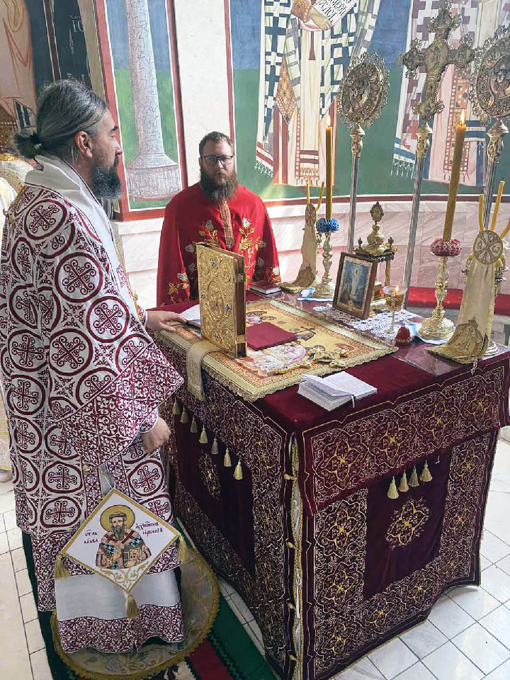 Епископ Методије на Васкрсни уторак служио Литургију у Голији