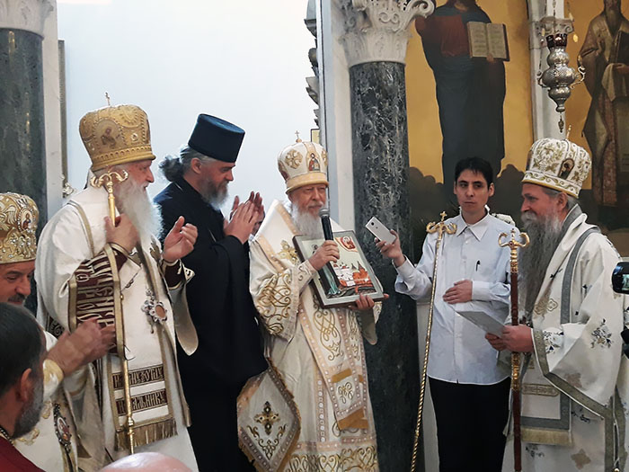 Васељенско православље у Никшићу