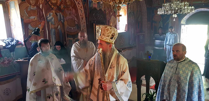 Света архијерејска литургија у манастиру Бијела