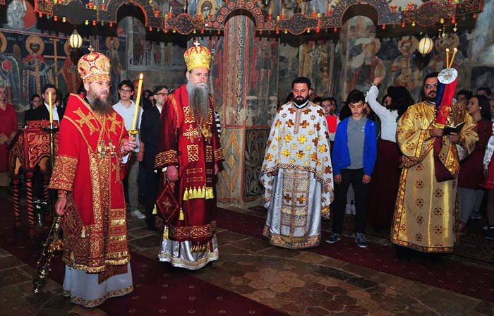 Митрополит Антоније и Епископ Јоаникије служили Литургију у Пивском манастиру