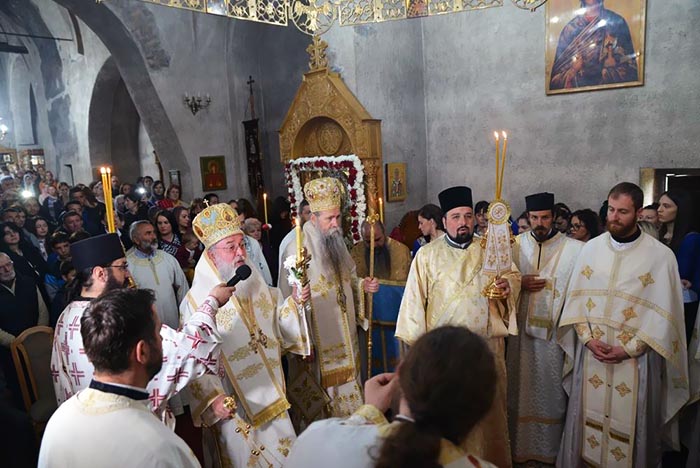 Прослављен празник Светог Георгија, храмовна слава манастира Ђурђеви Ступови