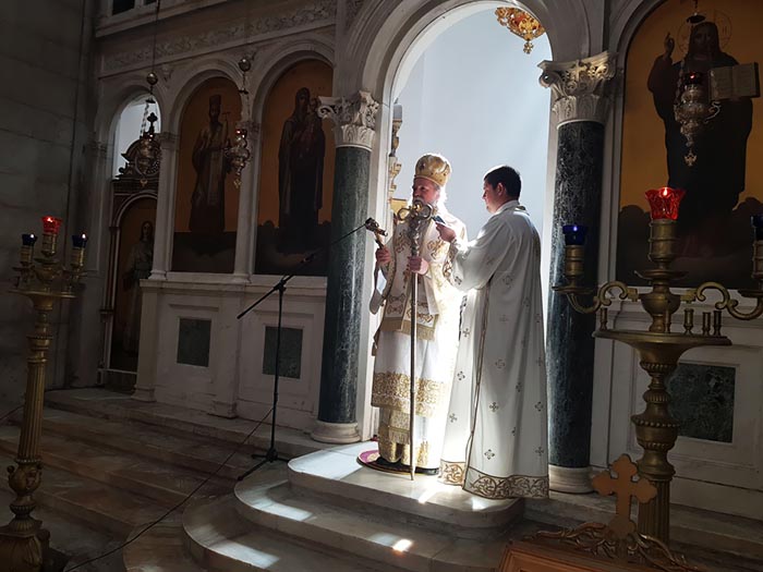 Епископ Јоаникије служио у никшићкој Саборној цркви