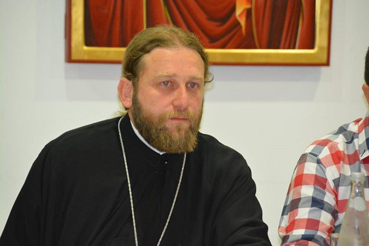 У Београду и Новом Саду представљена књига оца Слободана Јокића (видео)