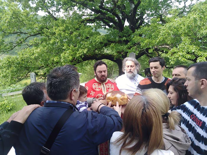 Прослављена слава цркве Вазнесења Господњег у Моракову