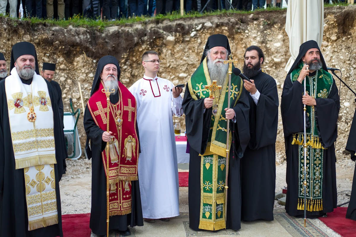 Полагања камена темељца за саборни храм Светог Саве на Жабљаку