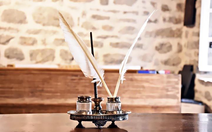 Писци су увијек уз свој народ и Цркву