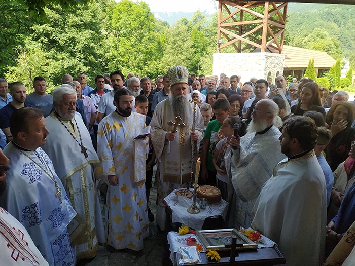 Илиндан – храмовна слава манастира Златеш