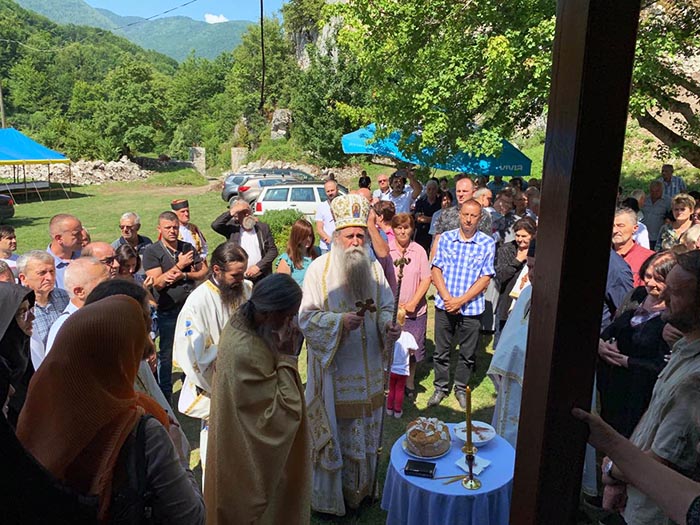 Прослављен Свети великомученик Пантелејмон – слава манастира Самограда