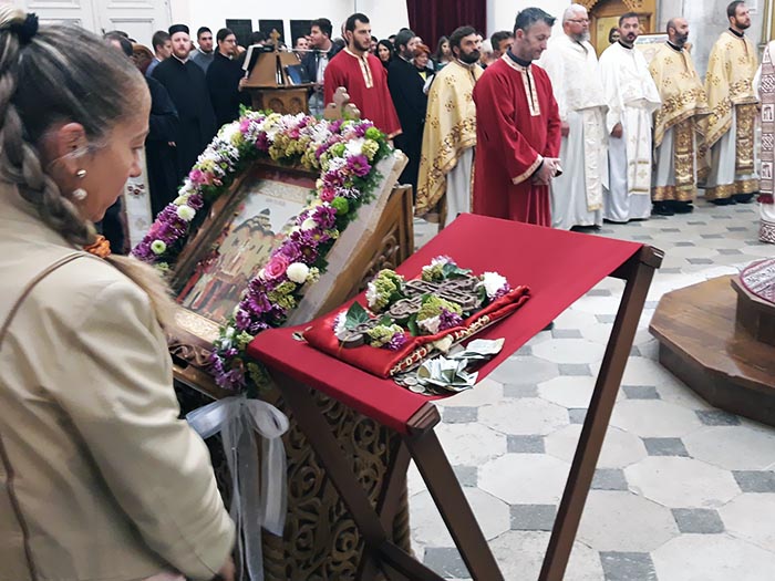 Крстовдан торжествено прослављен у никшићком Саборном храму крај Моштију Светог Арсенија