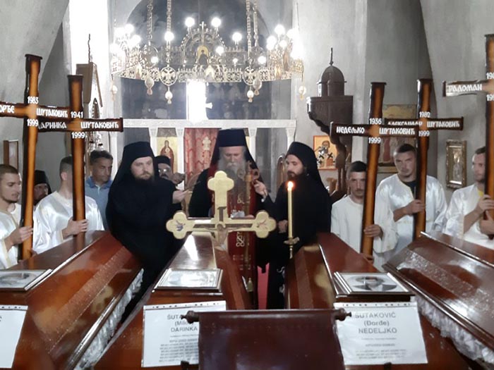 Владика Јоаникије: Породица Шутаковић су Христолике жртве