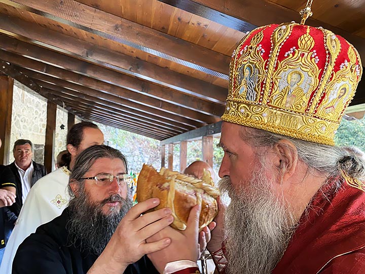 Велико освећење манастира Урошевица