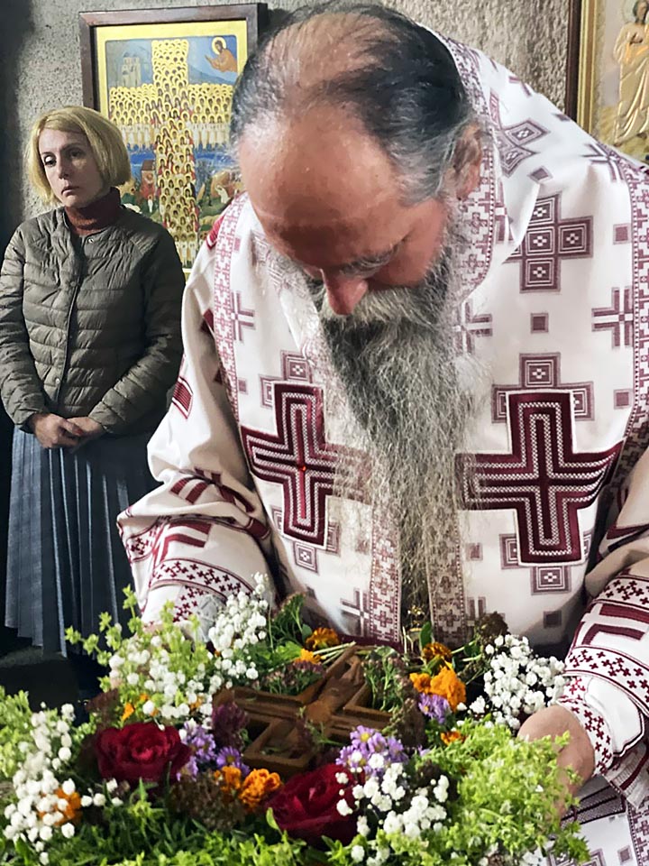 Празнично бденије у манастиру Ђурђеви Ступови
