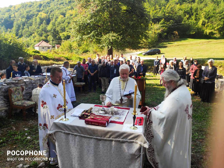 На темељима храма Усековање главе Јована Kрститеља служена Литургија 