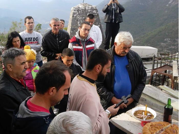 Слава храма на Парешком долу