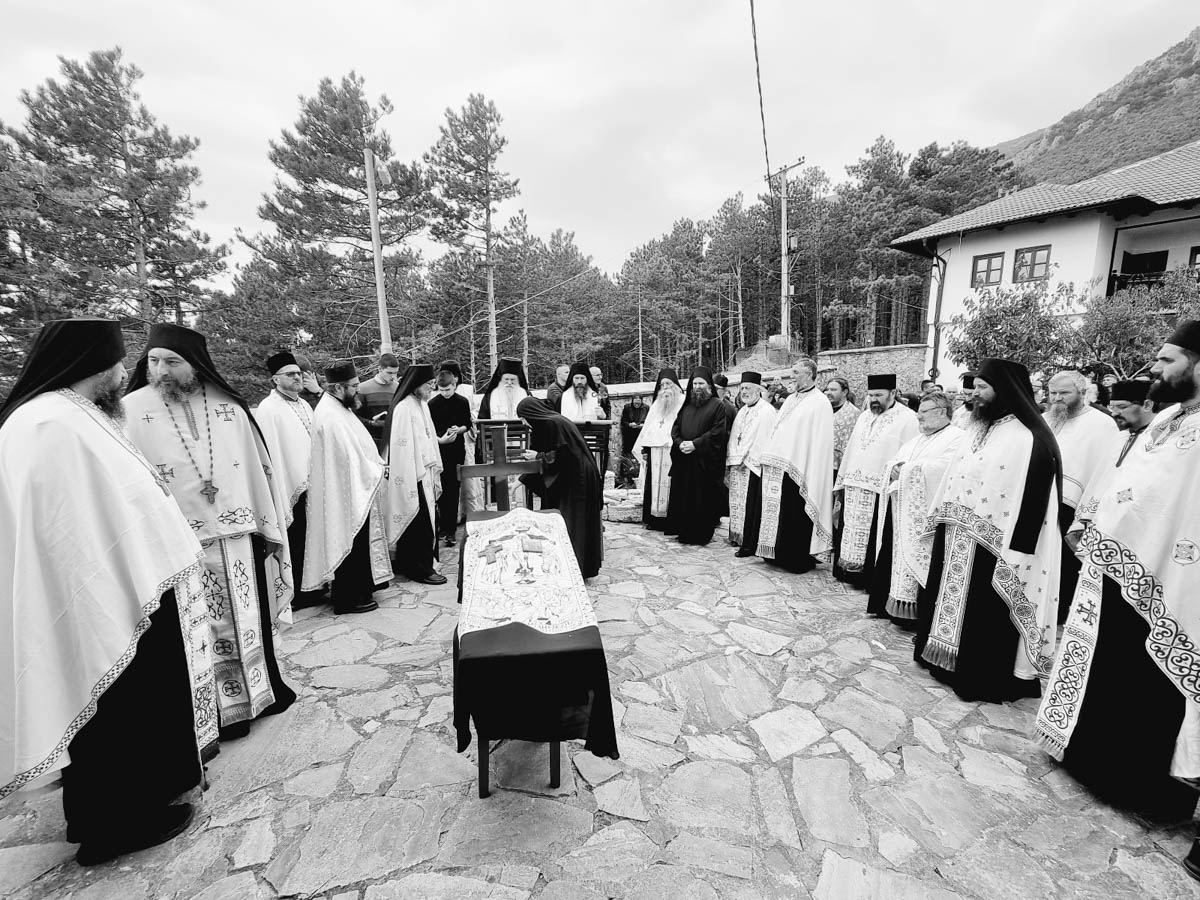 У манастиру Гориоч данас је сахрањена Мати Марта, игуманија ове Свете обитељи