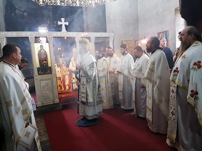 Епископ Јоаникије прославио имендан