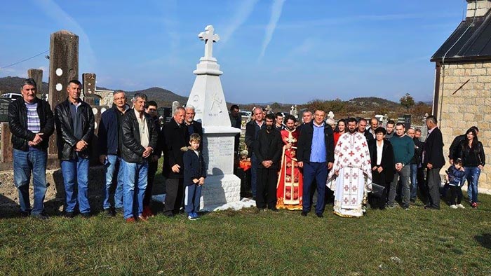 Литургија и освећење спомен-обиљежја у Почековићима