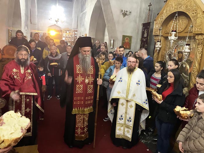 Празнично бденије у манастиру Ђурђеви Ступови