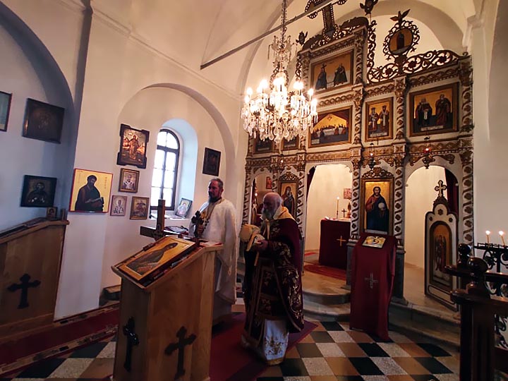 Слава храма Светог апостола Матеја у Вилусима