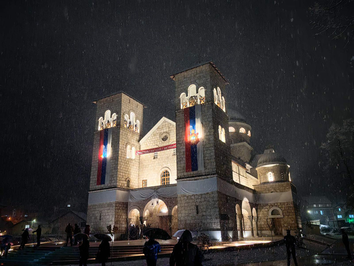 Доксологија у Фочи