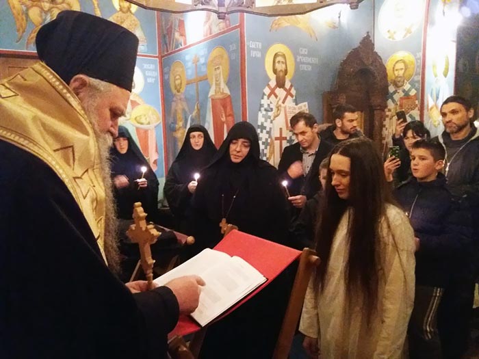 Монашење у манастиру Шудикова