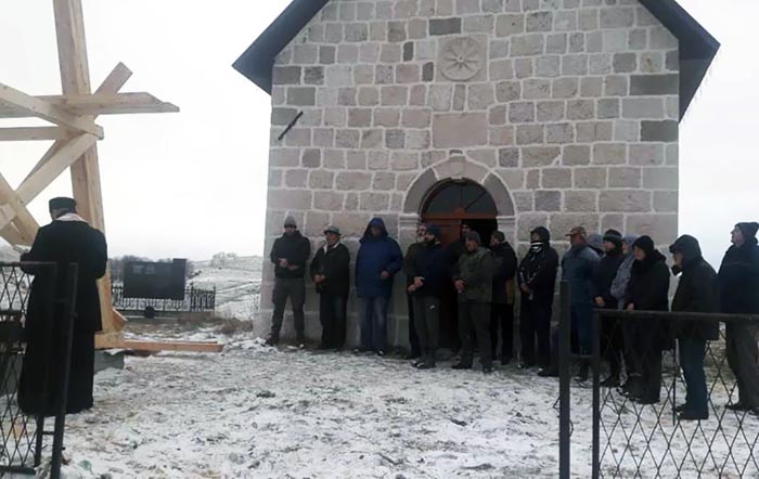 Освештано ново звоно за цркву Светог Георгија у Новаковићима код Жабљака