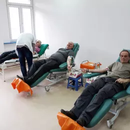 Чланови Црквене општине Бијело Поље учествовали у акцији давања крви