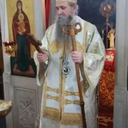 Епископ Јоаникије на Богојављење служио Литургију са водоосвећењем у Ђурђевим Ступовима
