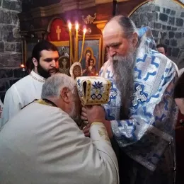 Епископ Јоаникије служио Литургију у бјелопољском Саборном храму