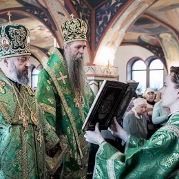 Свечано прослављена слава храма Светог Серафима Саровског у Полисаеву