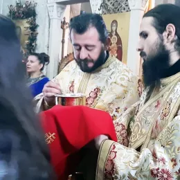 Епископ Јоаникије на Божић служио Литургију у Ђурђевим Ступовима