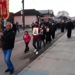 Нa Литију до Бијелог Поља пјешачили из Шанчева: „Носимо мир и боримо се против безаконог закона“