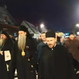 Молебан и свечана литија на Жабљаку