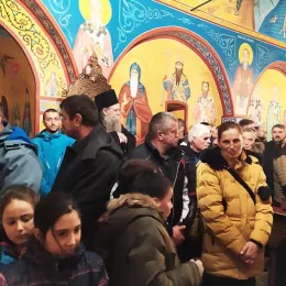 Молебан и свечана литија на Жабљаку