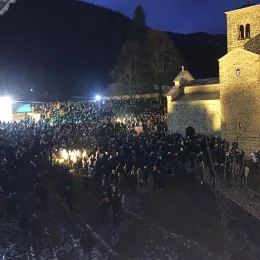 Десет хиљада Беранаца у достојанственом и величанственом Крсном ходу за одбрану Светиња 