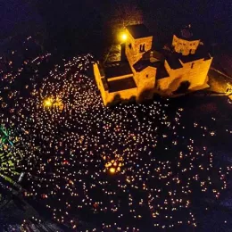 Близу 15 хиљада људи у Беранама исказало одлучност да брани своју вјеру и светиње