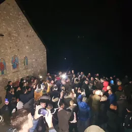 У одбрану своје Цркве и светиња